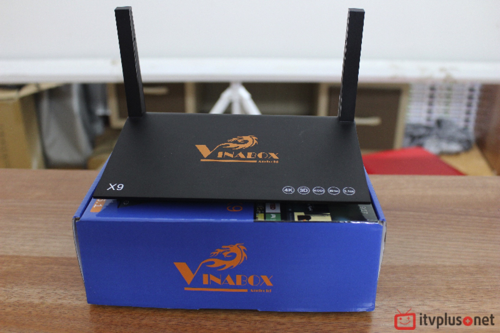 MỞ HỘP ANDROID TV BOX VINABOX X9